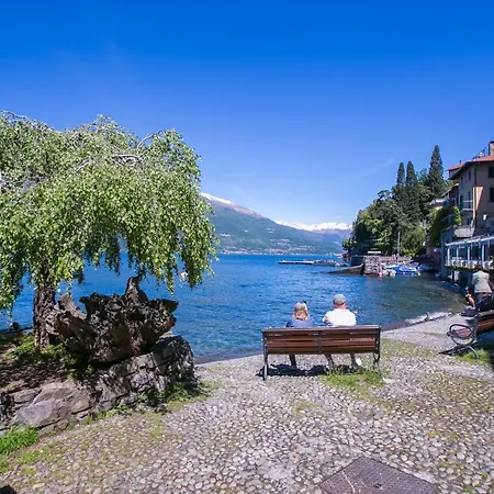 Appartamento Sleeps 4 Varenna